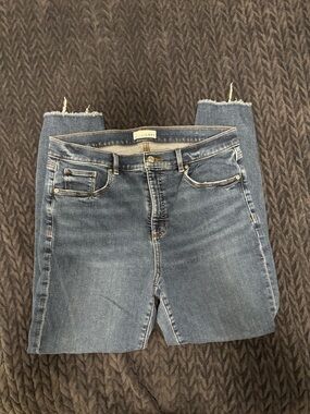 LOFT Frayed Hem Ankle Skinny Jeans in Medium Blue